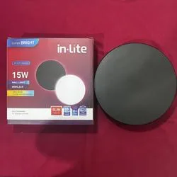 INWL324 WALL LIGHT 15W TRICOLOR BODY HITAM